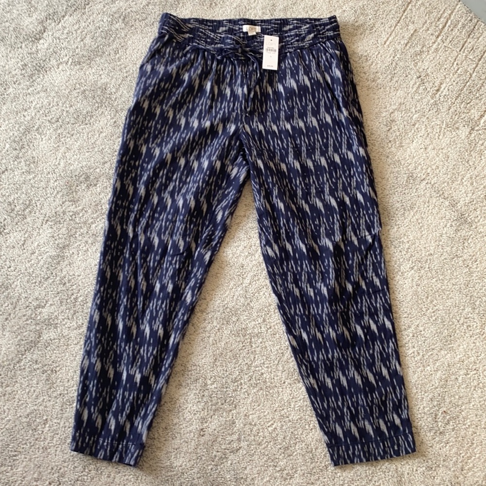 Loft size S. Drawstring pants
